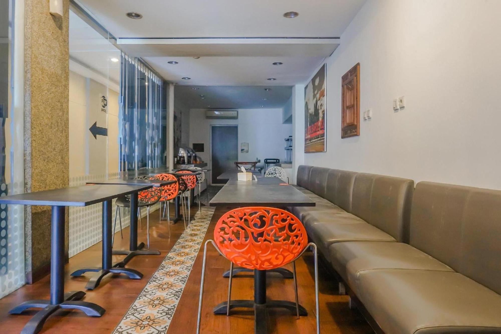 Collection O Hotel Antara 자카르타 외부 사진